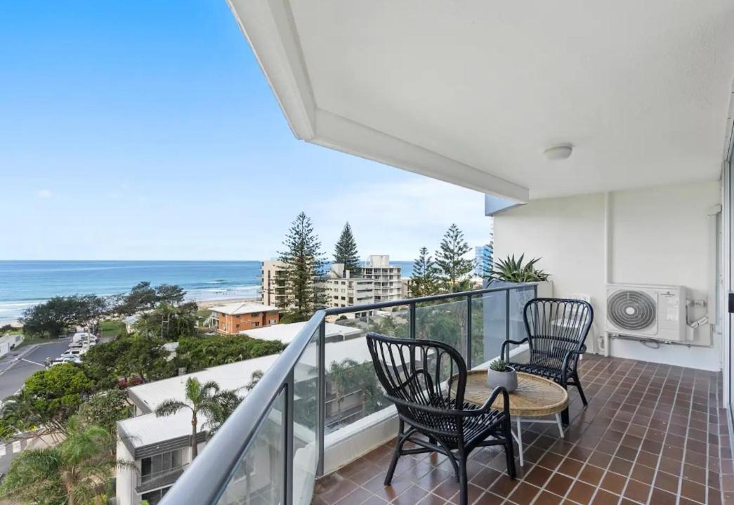 Baronnet Apartments Gold Coast Exterior photo
