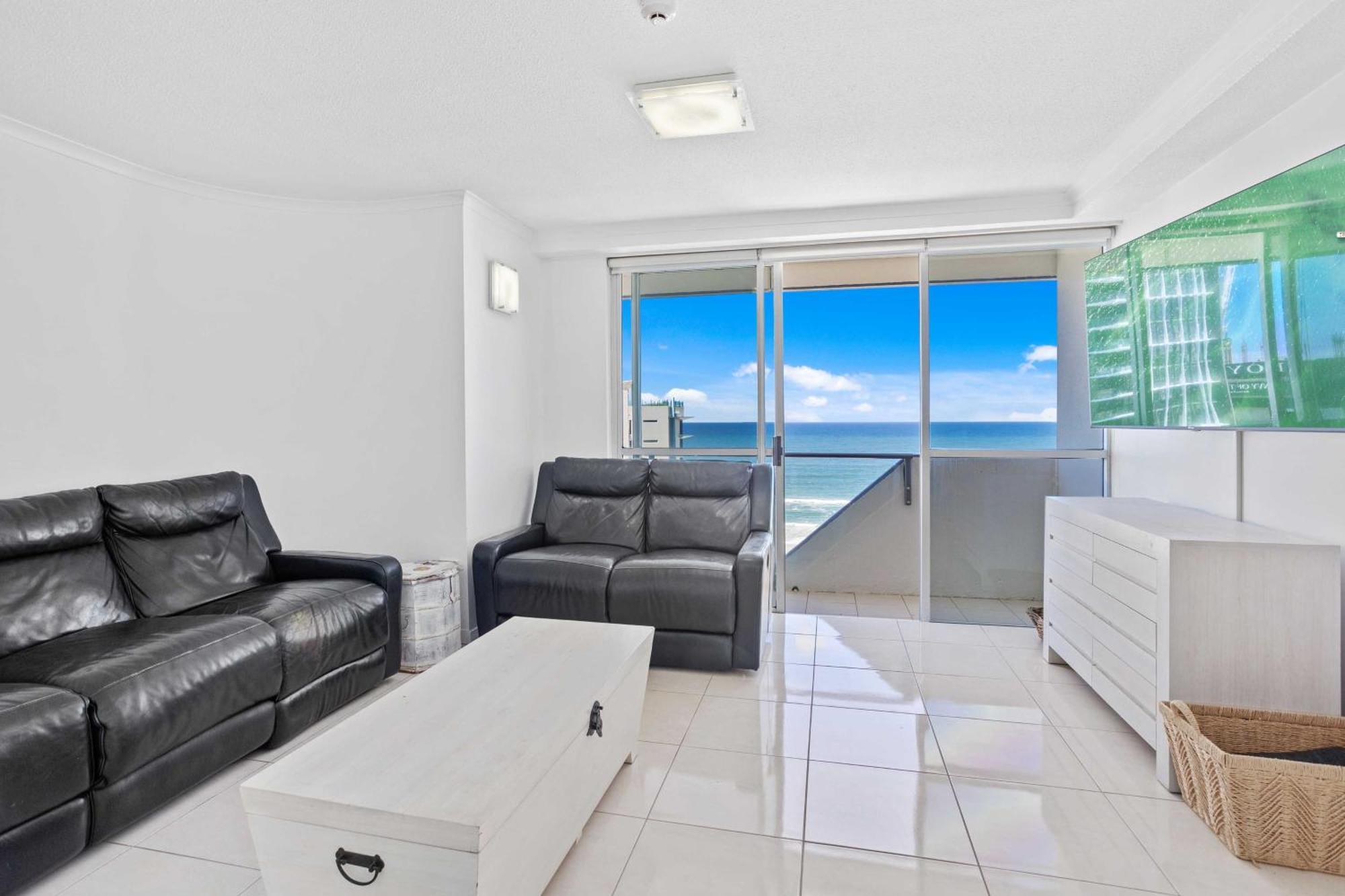 Baronnet Apartments Gold Coast Exterior photo